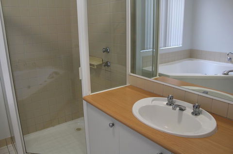 Mandurah Ocean Marina Chalets - Hotels Melbourne 25