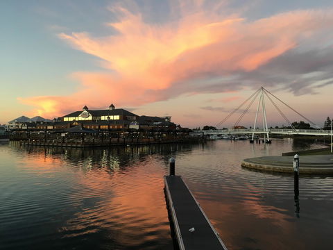 Mandurah Ocean Marina Chalets - Hotels Melbourne 4