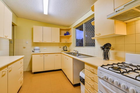 30 Kennedy Street - Hotels Melbourne 10