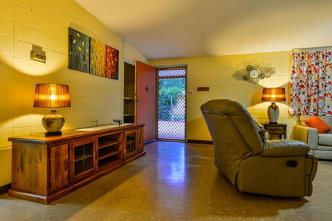 30 Kennedy Street - Hotels Melbourne 6
