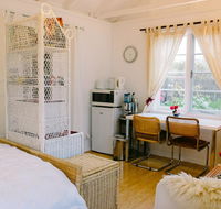 Garden Studio in Cottesloe - Hotels Melbourne
