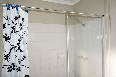 9 Krait Street - Perfect For Large Groups Or Families Alike - Hotels Melbourne 15