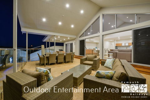 27 Kestrel Place - With Pool And Jetty - Hotels Melbourne 17