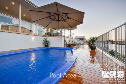 27 Kestrel Place - With Pool And Jetty - Hotels Melbourne 16