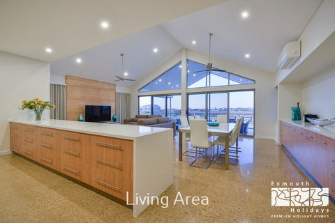 27 Kestrel Place - With Pool And Jetty - Hotels Melbourne 5