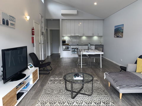 17 By The Sea - Hotels Melbourne 11