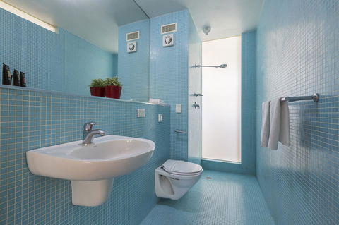 Cottesloe Tree Top Studio - Executive Escapes - Hotels Melbourne 12