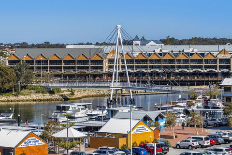 A 406 FANTASTIC OCEAN BEACH And MARINA VIEW APT - MANDURAH - Hotels Melbourne 23