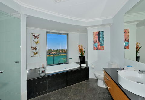 A 406 FANTASTIC OCEAN BEACH And MARINA VIEW APT - MANDURAH - Hotels Melbourne 30