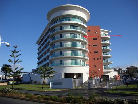 A 406 FANTASTIC OCEAN BEACH And MARINA VIEW APT - MANDURAH - Hotels Melbourne 26