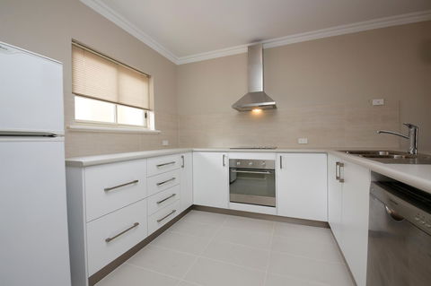 The Marina Hotel - Mindarie - Hotels Melbourne 8