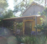 Black Cockatoo Lodge - Hotels Melbourne