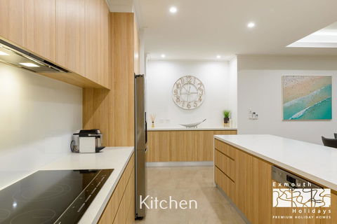 20 Madaffari Drive - Hotels Melbourne 5