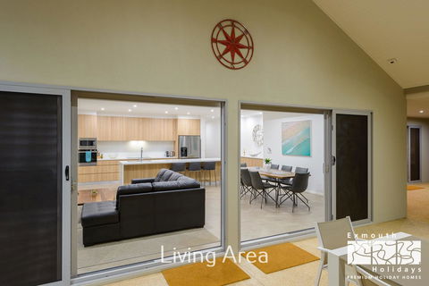 20 Madaffari Drive - Hotels Melbourne 7