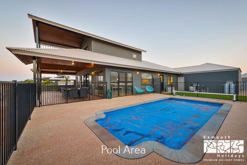 8 Kestrel Place - PRIVATE JETTY & POOL - Hotels Melbourne 18