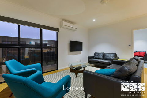 8 Kestrel Place - PRIVATE JETTY & POOL - Hotels Melbourne 2