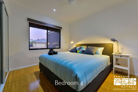8 Kestrel Place - PRIVATE JETTY & POOL - Hotels Melbourne 12
