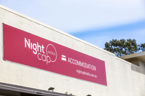 Nightcap At Carlyle Hotel - Hotels Melbourne 27