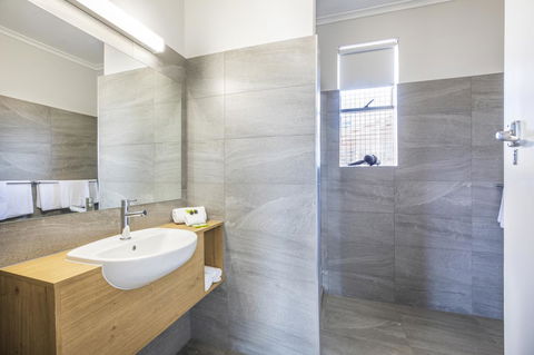 Nightcap At Carlyle Hotel - Hotels Melbourne 15