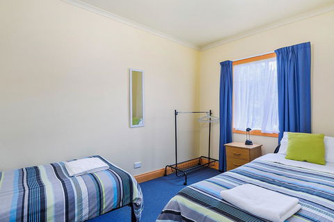 Smugglers Rest Apartments Dover - Hotels Melbourne 17