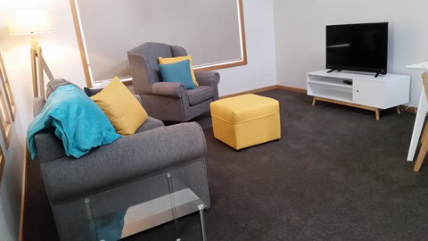 Base Camp - Hotels Melbourne 7