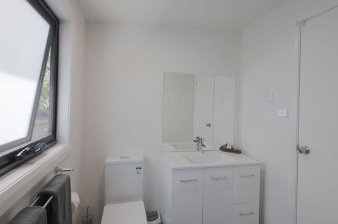 Georges Bay Apartments - Hotels Melbourne 20