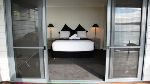 SEA EAGLE COTTAGE Amazing Views Of Bay Of Fires - Hotels Melbourne 8