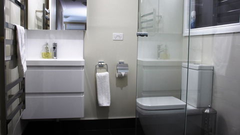 SEA EAGLE COTTAGE Amazing Views Of Bay Of Fires - Hotels Melbourne 9