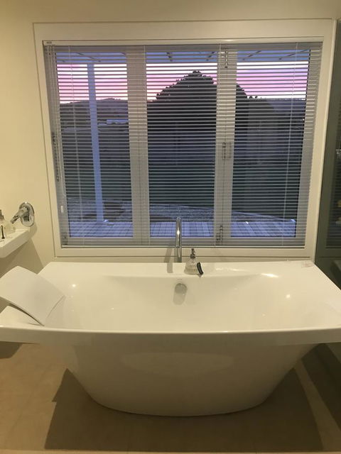 Richmond Bridge Accommodation â€œTwo The Bridgeâ€ - Hotels Melbourne 28