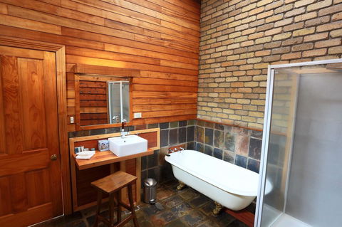 @ The Beach & Not Quite @ The Beach Holiday Cottages - Stanley - Hotels Melbourne 15