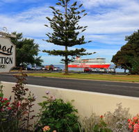 Birchwood Devonport self-contained self catering accommodation - Hotels Melbourne