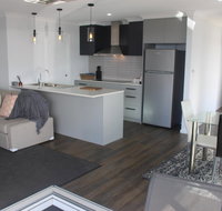 Hilltop Ocean Views  - Hotels Melbourne