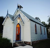 Old White Church Bed  Breakfast - Hotels Melbourne