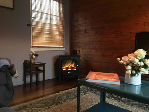 Walnut Cottage - Hotels Melbourne 2