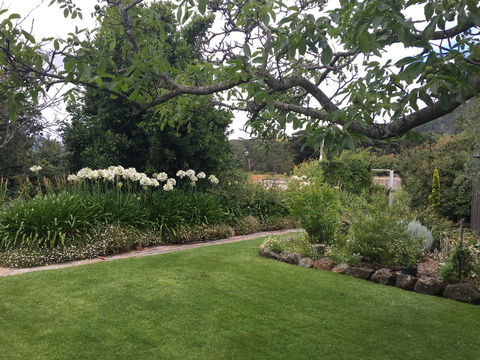 Walnut Cottage - Hotels Melbourne 15