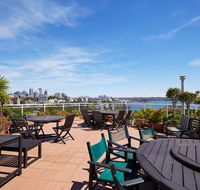 Newly Renovated Studio w Communal Rooftop Terrace - Hotels Melbourne