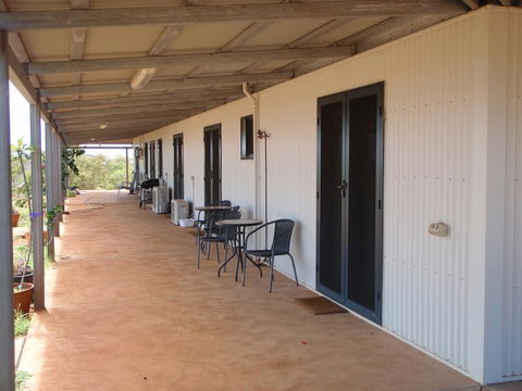 Ningaloo Bed And Breakfast - Hotels Melbourne 3