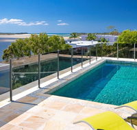 Noosa Dua 2 - Hotels Melbourne