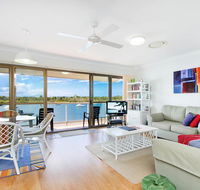 Noosa Shores Apartment 30 - Hotels Melbourne