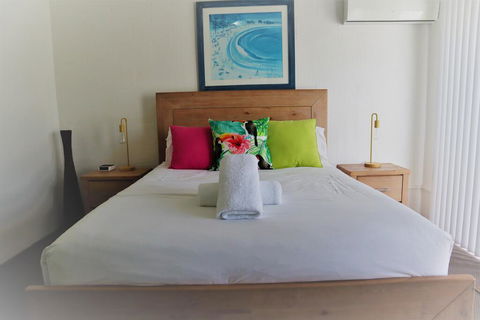 Noosa Terrace No 3 - Noosa Getaways - Hotels Melbourne 1