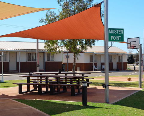 NYFL Karratha Village Workforce Accommodation - Hotels Melbourne 1