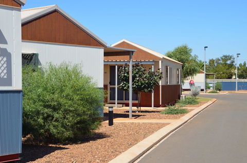 NYFL Karratha Village Workforce Accommodation - Hotels Melbourne 0