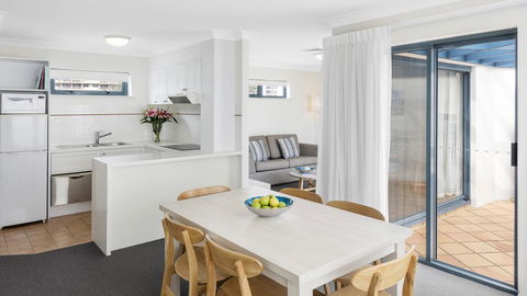 Oaks Gold Coast Calypso Plaza Suites - Hotels Melbourne 3