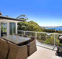 Ocean Breeze - 41 Kurrawyba Avenue Terrigal - Hotels Melbourne