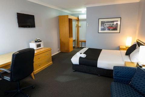 Old Maitland Inn - Hotels Melbourne 3