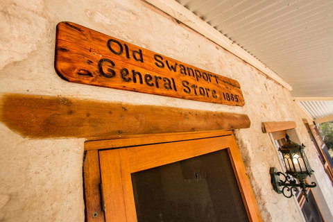 Old Swanport General Store, Swanport-Murray River - Hotels Melbourne 1