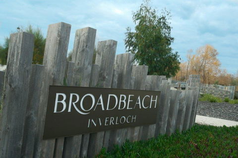 ONE LEVEL AT BROADBEACH RESORT - Hotels Melbourne 0
