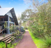 PEPPY TREE HOUSE - Hotels Melbourne