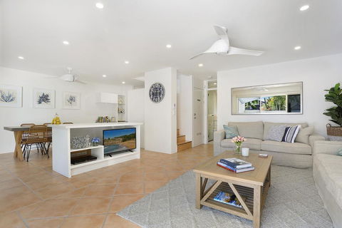 Perfectly Placed, Noosa Heads - Hotels Melbourne 3