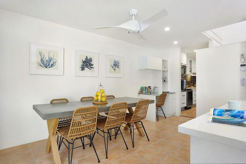 Perfectly Placed, Noosa Heads - Hotels Melbourne 2